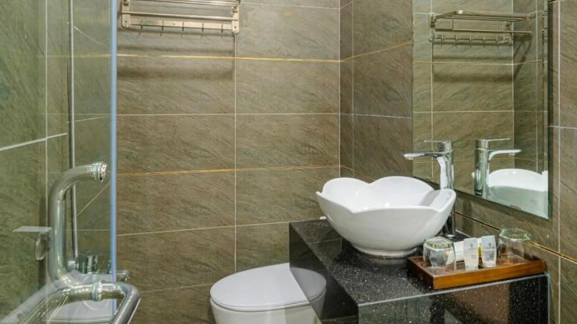 Jewel Hotel Ho Chi Minh City